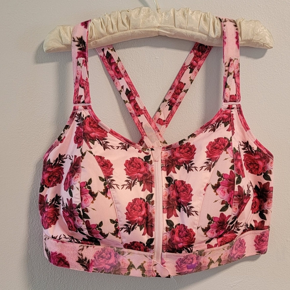 NWOT 6Lux Shefit Rose Pattern High Impact Padded Sports Athletic Performance
